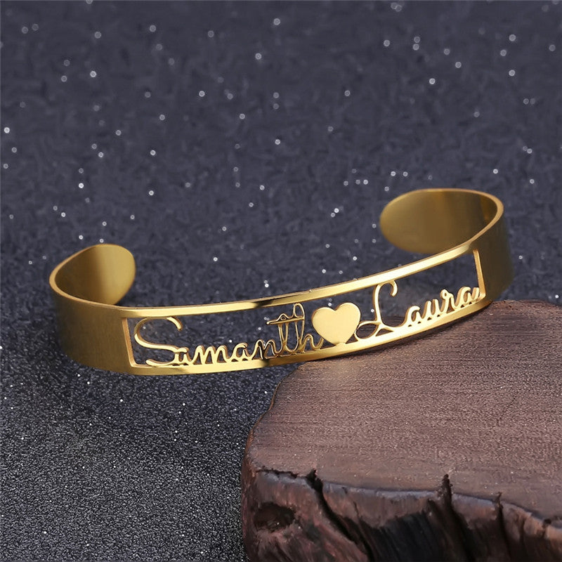 Cursive Name Plate Bracelet